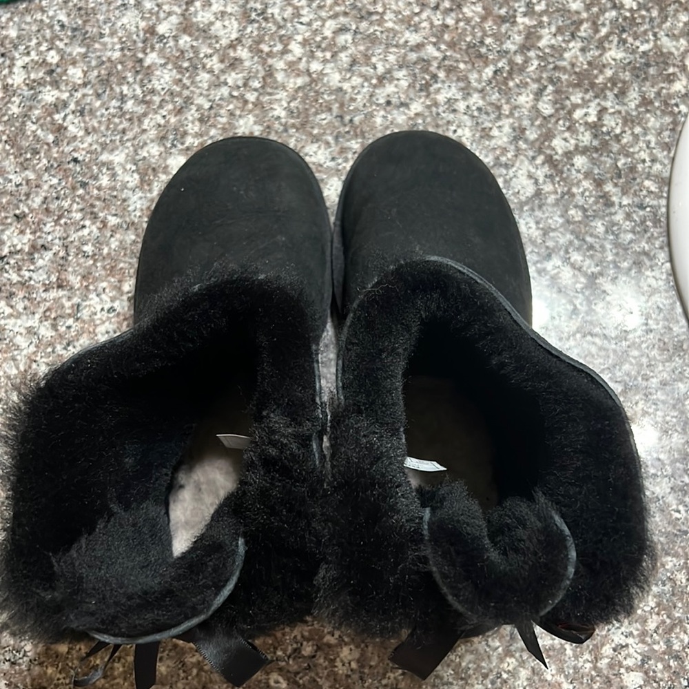 Bailey Bow uggs